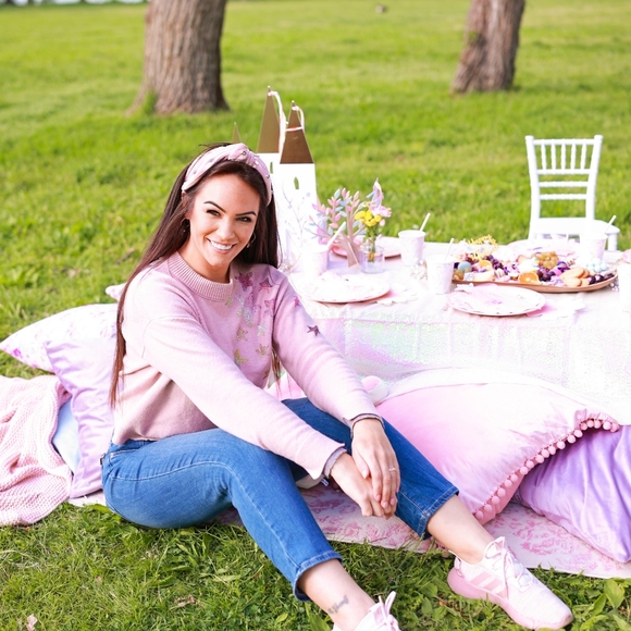 Meet your Posher, Jess - Picture 5 of 8